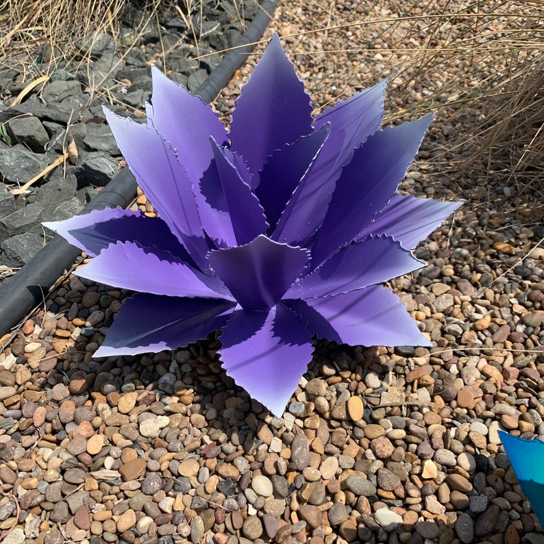 Decorative metal plant agave - Garden Art