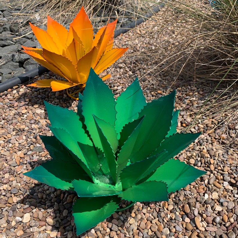 Decorative metal plant agave - Garden Art