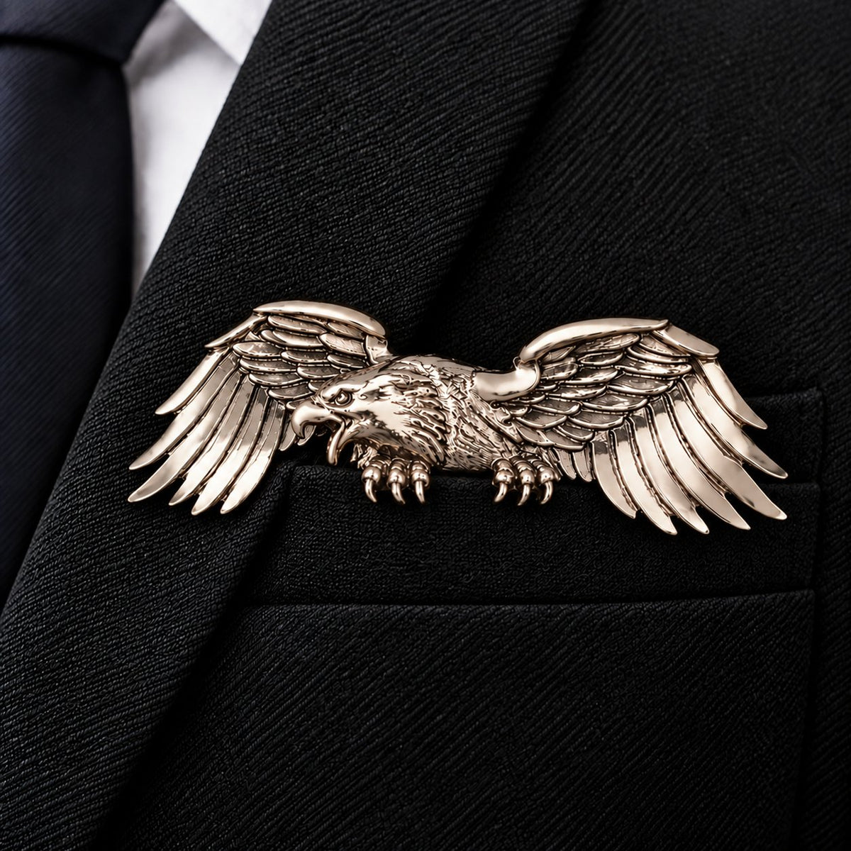 🌟 Luxury Sculpted Animal Brooch – Premium Statement Piece for Suits & Blazers🐊👔