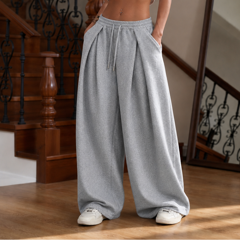 Pleatwell – Pleated Wide-Leg Sweatpants