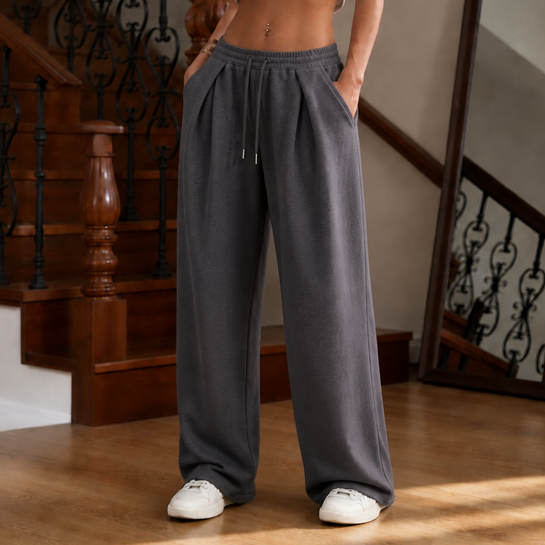 Pleatwell – Pleated Wide-Leg Sweatpants